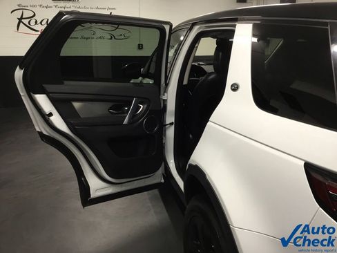 Used 2021 Land Rover Discovery Sport S image 29