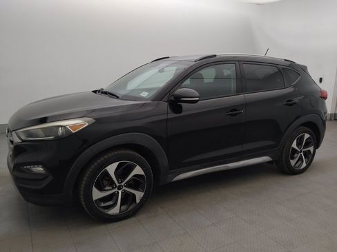 Used 2017 Hyundai Tucson Sport AWD/4WD image 2