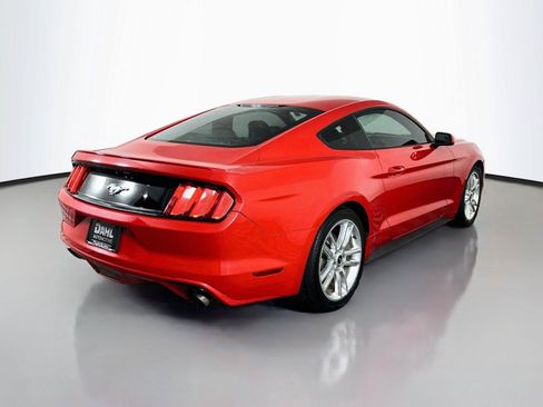 Used 2015 Ford Mustang Coupe RWD image 13