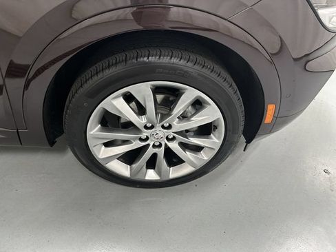 Used 2023 Buick Envision Avenir AWD/4WD image 19