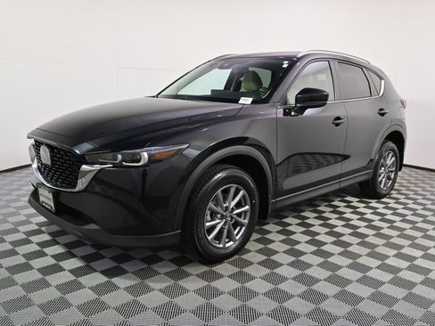 Used 2023 MAZDA CX-5 AWD 2.5 S w/ Select Package image 2