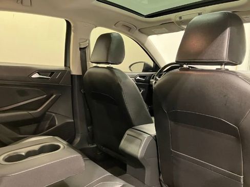 Used 2019 Volkswagen Jetta SE image 45