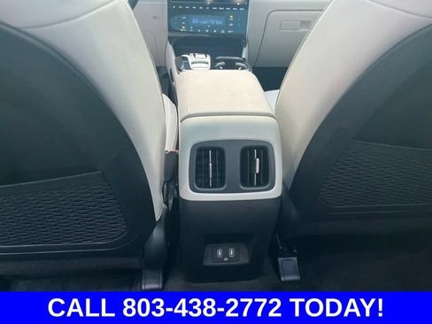 Used 2022 Hyundai Tucson Limited w/ Cargo Package FWD image 16