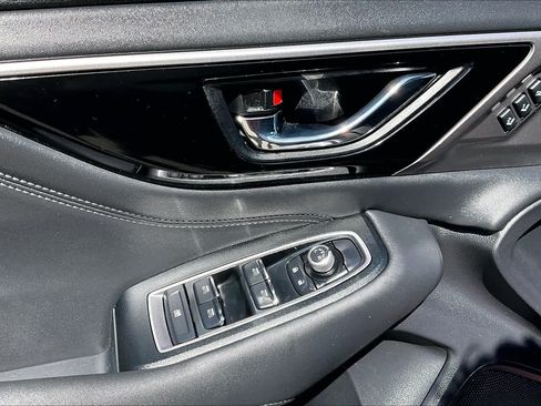 Used 2020 Subaru Outback Limited XT AWD/4WD image 32