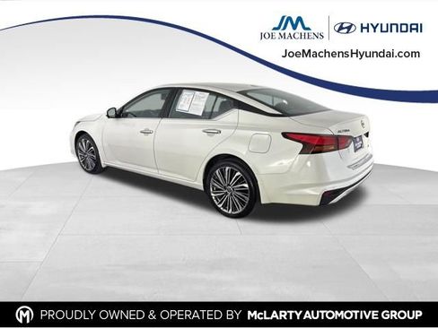 Used 2023 Nissan Altima 2.5 SL image 6