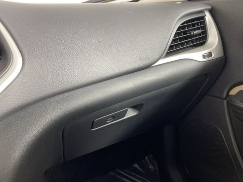 Used 2016 Jeep Cherokee Sport AWD/4WD image 27