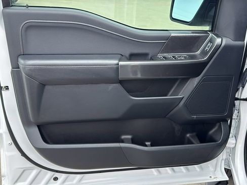 Used 2021 Ford F150 XLT w/ Equipment Group 302A High image 12