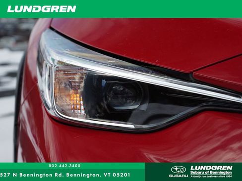 Certified 2025 Subaru Crosstrek 2.0i image 29