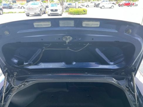 Used 2007 MAZDA MX-5 Miata Sport RWD image 23