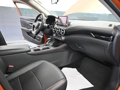 Used 2024 Nissan Sentra SR w/ SR Premium Package FWD image 45