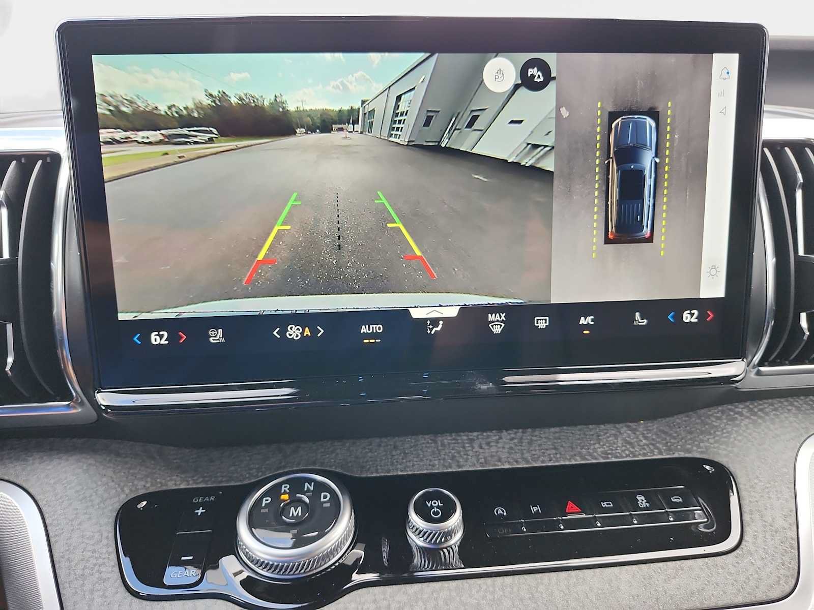 New 2027 Ford Expedition Tremor w/ Driver's Package AWD/4WD image 14