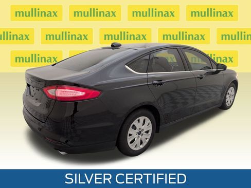 Used 2014 Ford Fusion S FWD image 3
