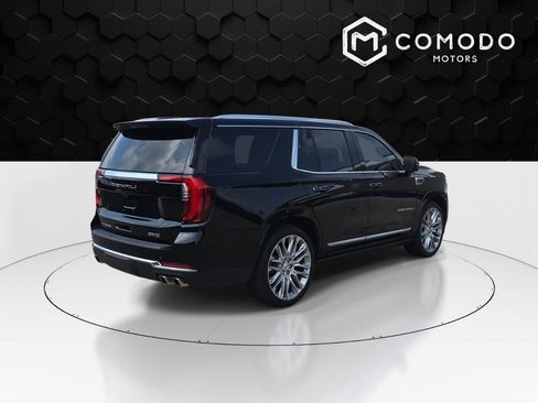 Used 2026 GMC Yukon Denali w/ Denali Reserve Package AWD/4WD image 3