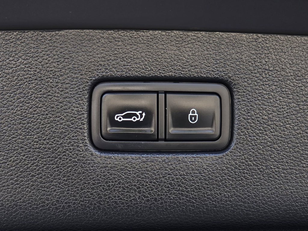 Used 2022 Genesis GV80 3.5T w/ Advanced Package 06 AWD/4WD image 11
