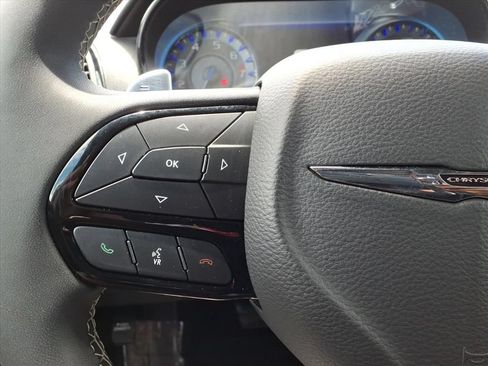 Used 2023 Chrysler 300 S RWD image 26
