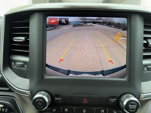 Used 2022 RAM 1500 Laramie RWD image 23