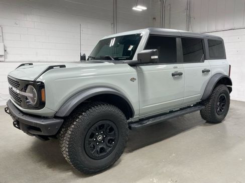 Used 2023 Ford Bronco Wildtrak AWD/4WD image 1