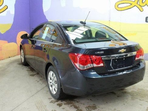 Used 2015 Chevrolet Cruze LT image 5