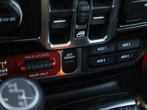 New 2026 Jeep Gladiator Willys image 18