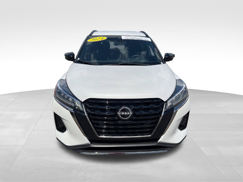 Used 2024 Nissan Kicks SR FWD image 10