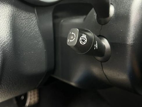 Used 2019 Mercedes-Benz C 300 4MATIC Coupe image 15