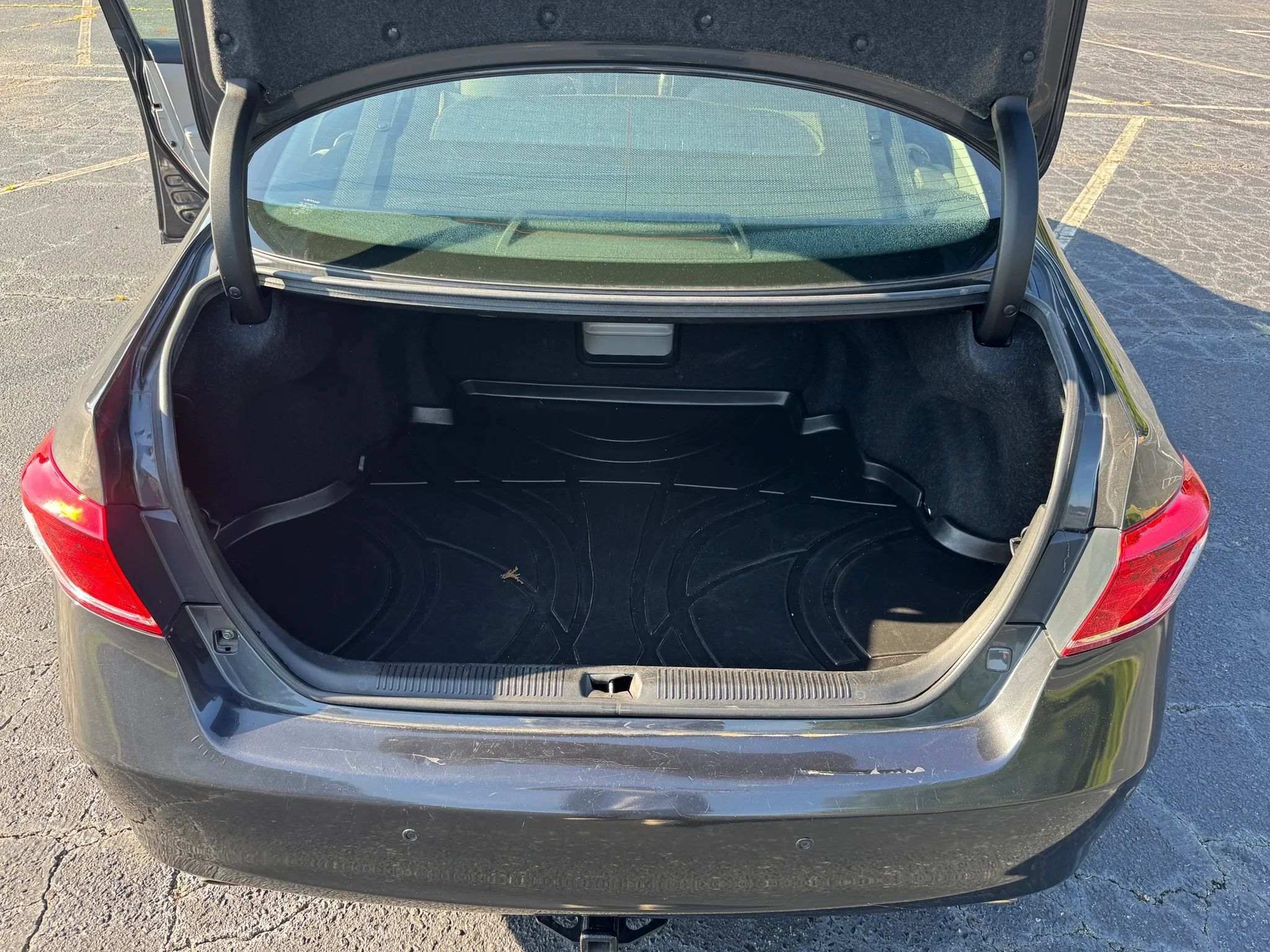 Used 2011 Lexus ES 350 w/ Preferred Accessory Package FWD image 22