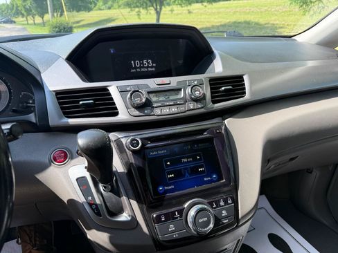 Used 2016 Honda Odyssey Touring image 6