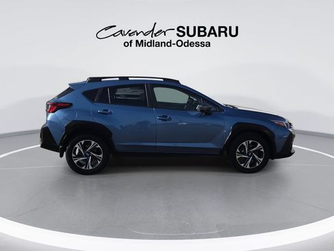 Used 2024 Subaru Crosstrek 2.0i Premium AWD/4WD image 9