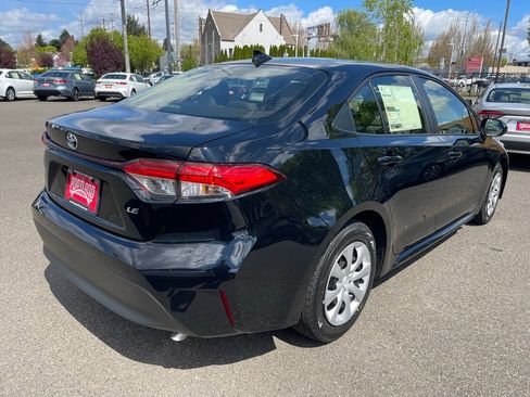 New 2026 Toyota Corolla LE image 10