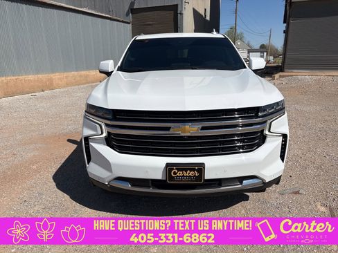 Used 2022 Chevrolet Tahoe LT w/ Luxury Package image 3