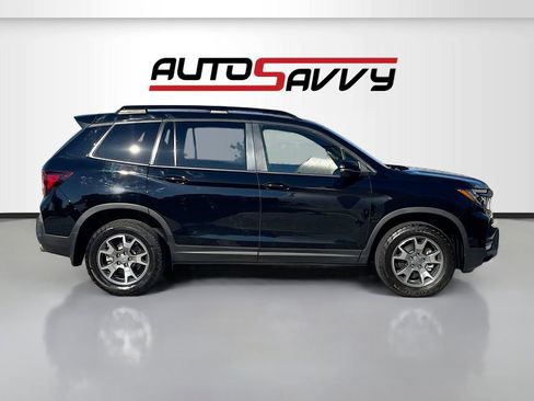 Used 2023 Honda Passport TrailSport image 8