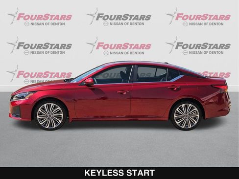 New 2026 Nissan Altima 2.5 SV FWD image 8