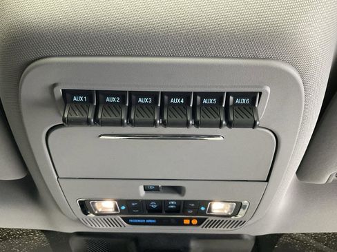 Used 2023 Ford F250 Lariat w/ Lariat Ultimate Package AWD/4WD image 24