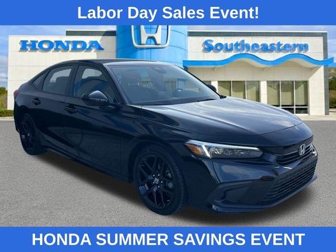Used 2024 Honda Civic Sport image 3