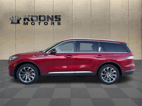 New 2026 Lincoln Aviator Reserve image 2