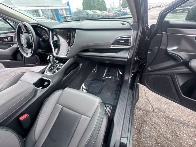 Used 2023 Subaru Outback Onyx Edition XT AWD/4WD image 18