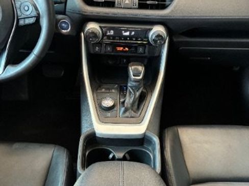 Used 2021 Toyota RAV4 XSE w/ XSE Grade Weather Package AWD/4WD image 31