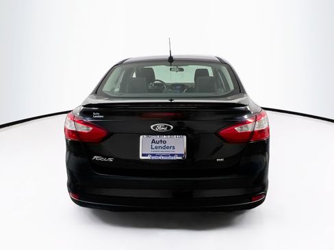 Used 2012 Ford Focus SE FWD image 6