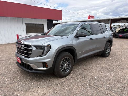 Used 2025 GMC Acadia Elevation AWD/4WD image 1