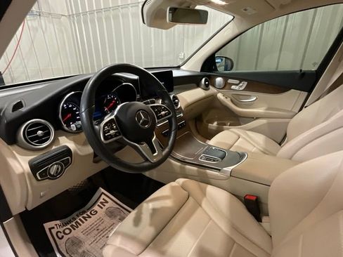 Used 2020 Mercedes-Benz GLC 300 image 9
