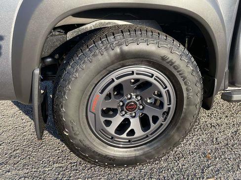 New 2026 Nissan Frontier Pro-X w/ Pro-X Convenience Package image 7