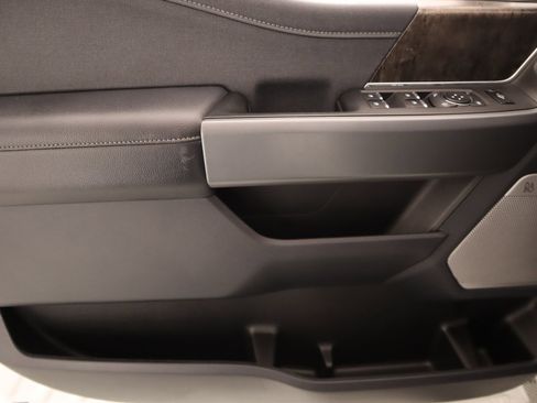 Used 2026 Ford F250 Lariat w/ Chrome Package image 16