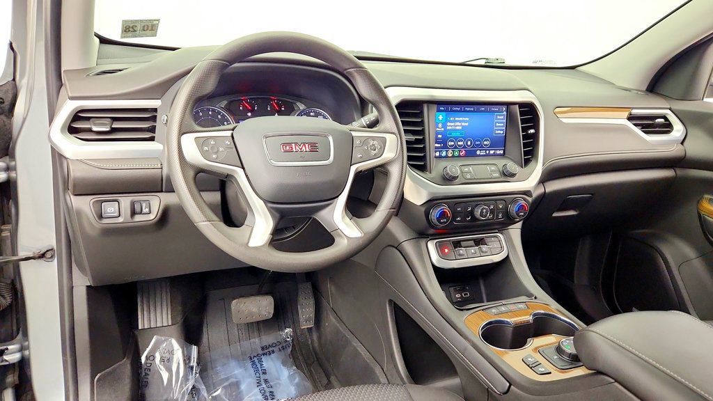 Used 2023 GMC Acadia SLE w/ Driver Convenience Package AWD/4WD image 12
