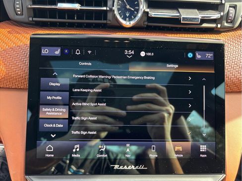 Used 2021 Maserati Quattroporte S GranLusso Q4 image 38