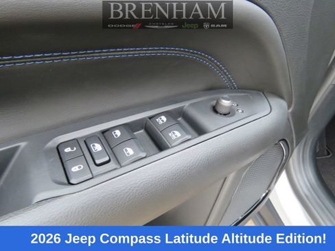 New 2026 Jeep Compass Latitude image 11