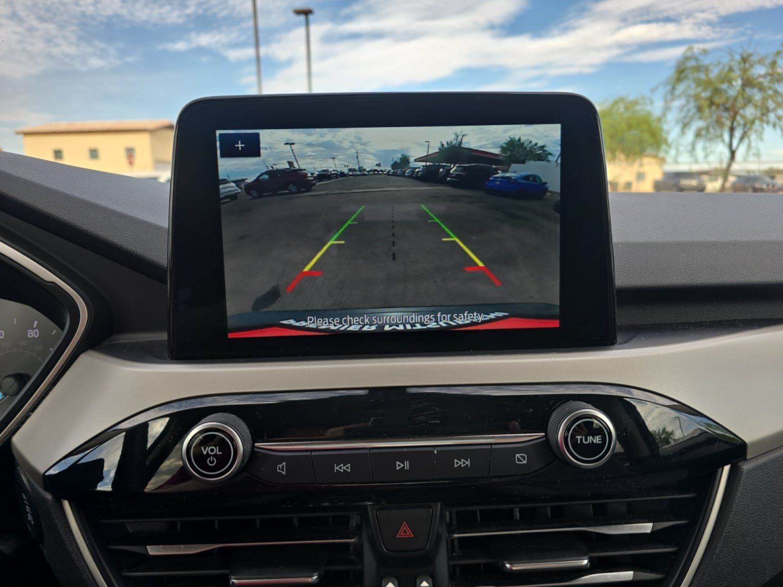 Used 2020 Ford Escape SE FWD image 21