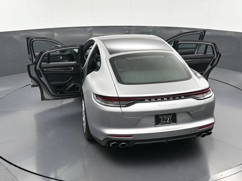 Certified 2022 Porsche Panamera 4 AWD/4WD image 34