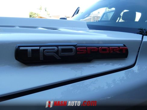 Used 2024 Toyota Tundra Limited AWD/4WD image 64