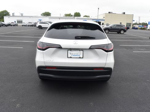 New 2026 Honda HR-V LX image 6