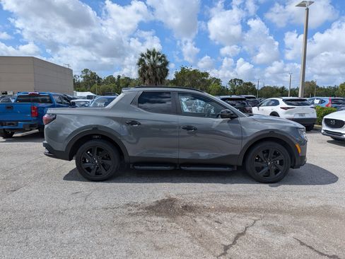 Used 2024 Hyundai Santa Cruz Night AWD/4WD image 3